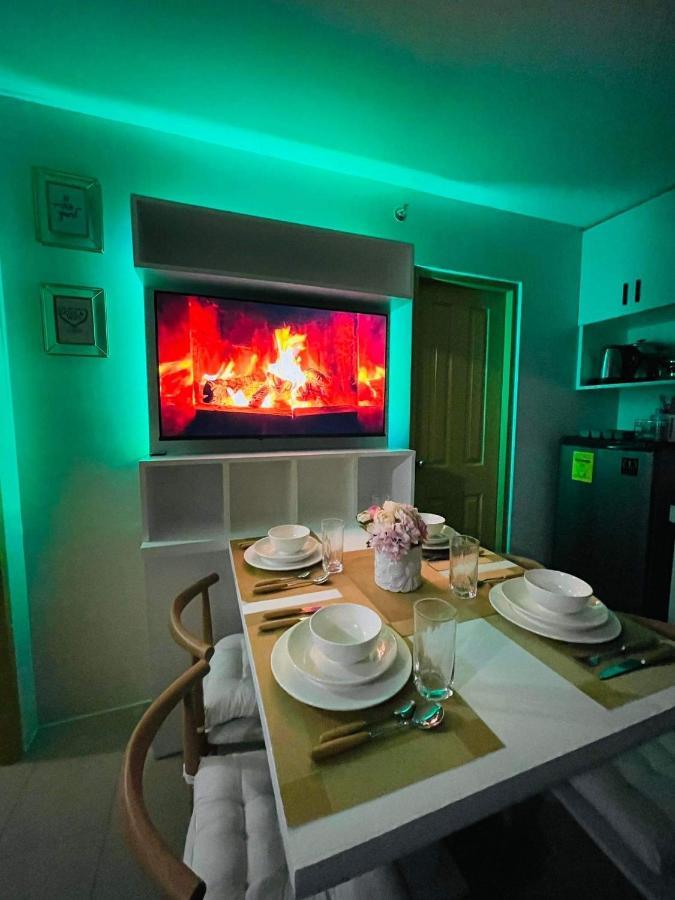 Lovely 2 Bedroom Condo Unit Илоило Экстерьер фото