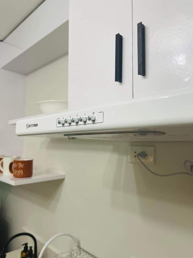 Lovely 2 Bedroom Condo Unit Илоило Экстерьер фото
