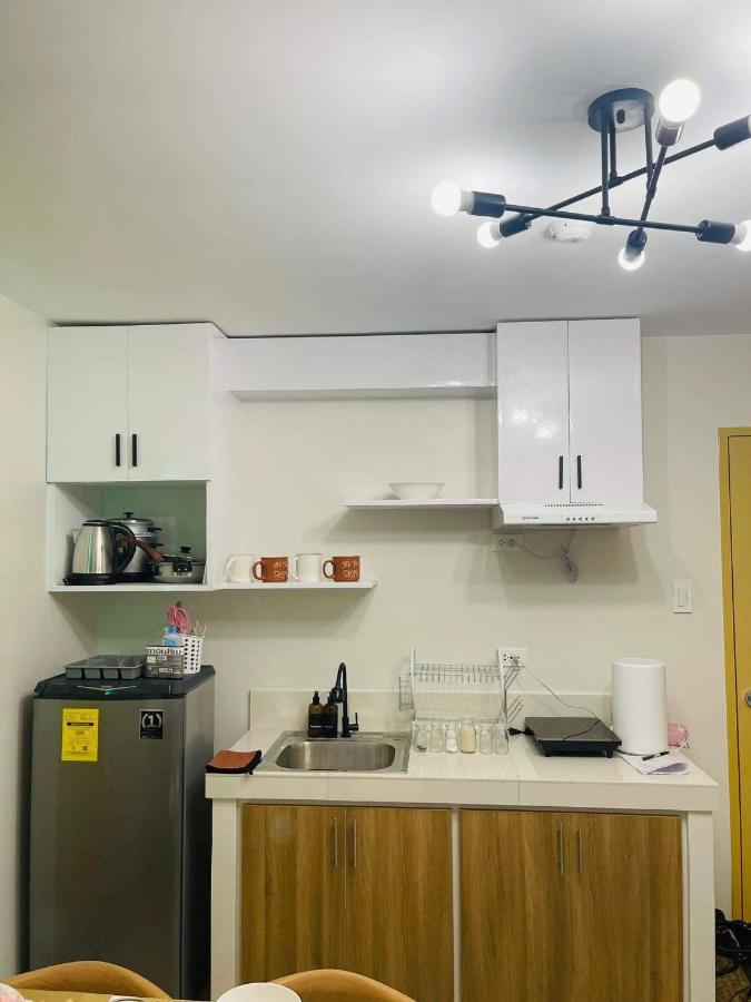 Lovely 2 Bedroom Condo Unit Илоило Экстерьер фото